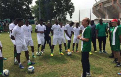 Eagles Storm The Gym for Zambia Saturday’s Clash