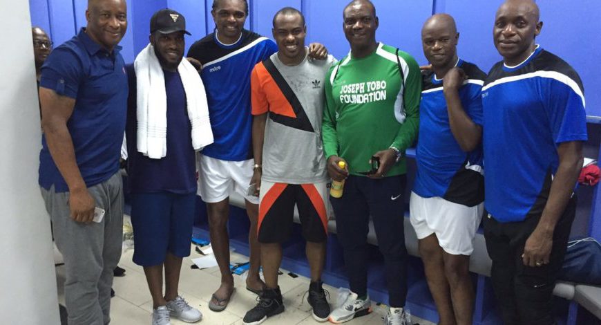 Vincent Enyeama Flashes Back at Good Old Times with Photos of Former Internationals