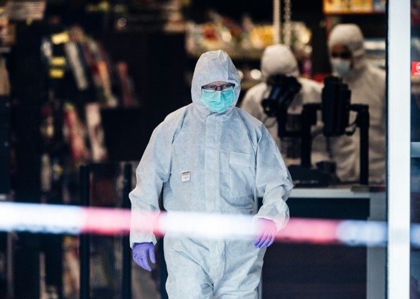 One Dead, Six Wounded in Supermarket Knife Attack