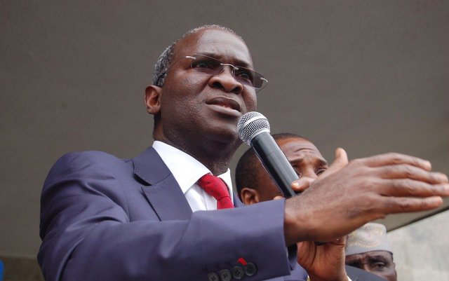 Fashola Inaugurates 20 Transformers, 20 Vehicles in Lagos