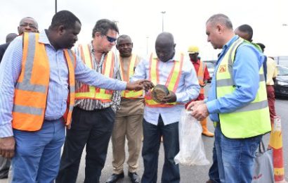 Lagos Flags Off Oshodi-Int’l Airport Road Construction