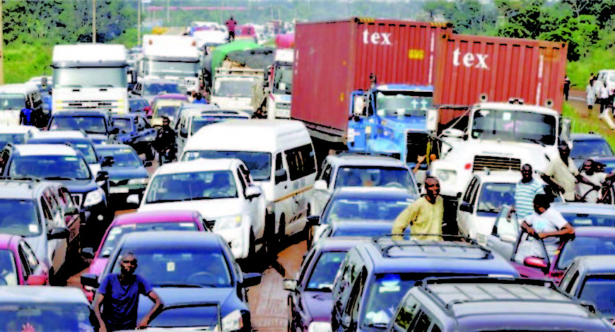 Woman in Transit Delivers Baby on Lagos – Ibadan Expressway