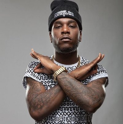 Nigerian Singer Burna Boy, on the RUN over Alleged Robbery