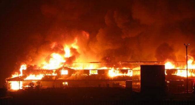 Breaking: Iponri Market on Fire, 34 shops destroyed