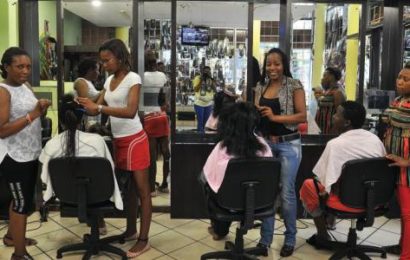 Hairstylists Lament Low Patronage as Women Embrace Wigs