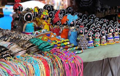 Young Entrepreneur Begins Handicrafts Training Online