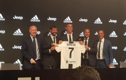 Breaking! Ronaldo officially unveiled as Juventus player (PHOTO)