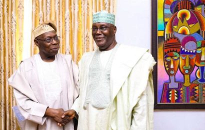 Obasanjo backs Atiku ahead of Nigeria’s 2019 polls