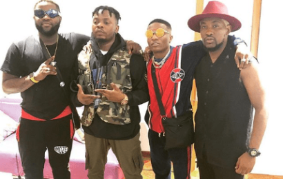 Wizkid performs at Olamide’s concert, Nigerians react