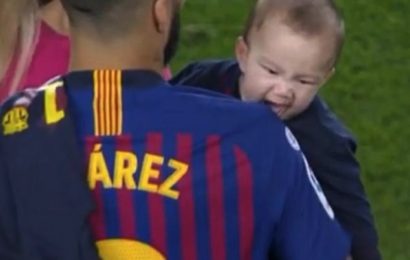 Like Father Like Son! Luis Suarez’s Son Bites Shoulder (PHOTOs)