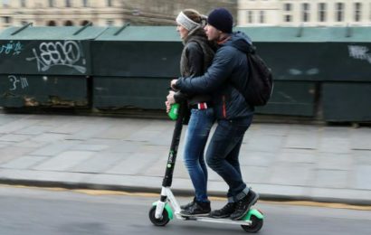 Uber launches electric bikes, scooters in Paris