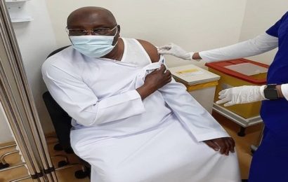 UPDATE: Atiku Traveled to Dubai to Receive Covid-19 Vaccine Debunked